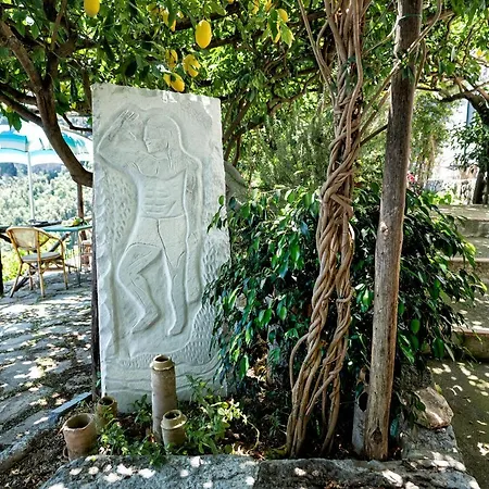 Ercole Di Oda ve Kahvaltı Amalfi